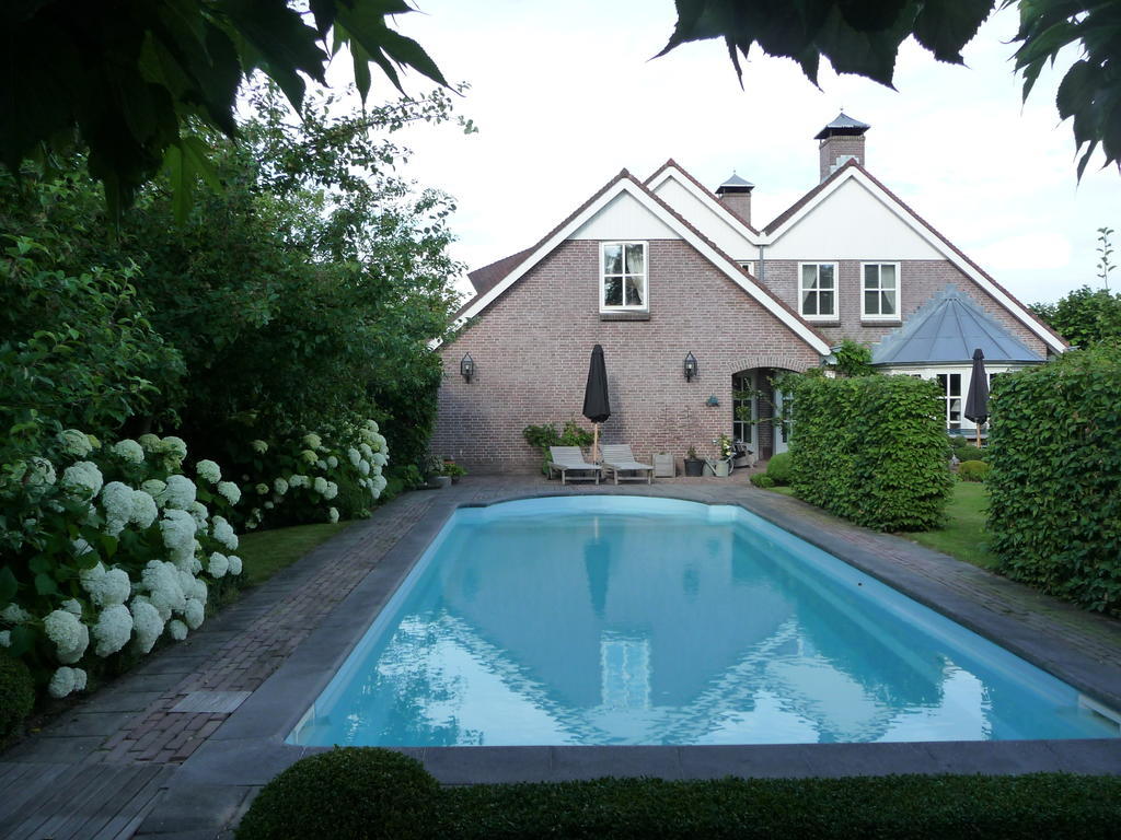 Bed&Breakfast Het WinterkoninkjeZuid-Scharwoude エクステリア 写真